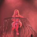 Feather- Sabrina Carpenter